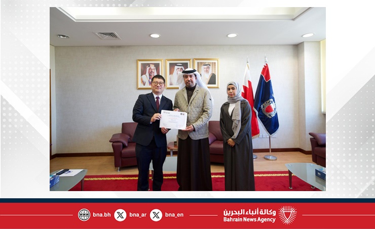 رئيس الجمارك يمنح عددا من الشركات شهادة المشغل الاقتصادي المعتمد الخليجي